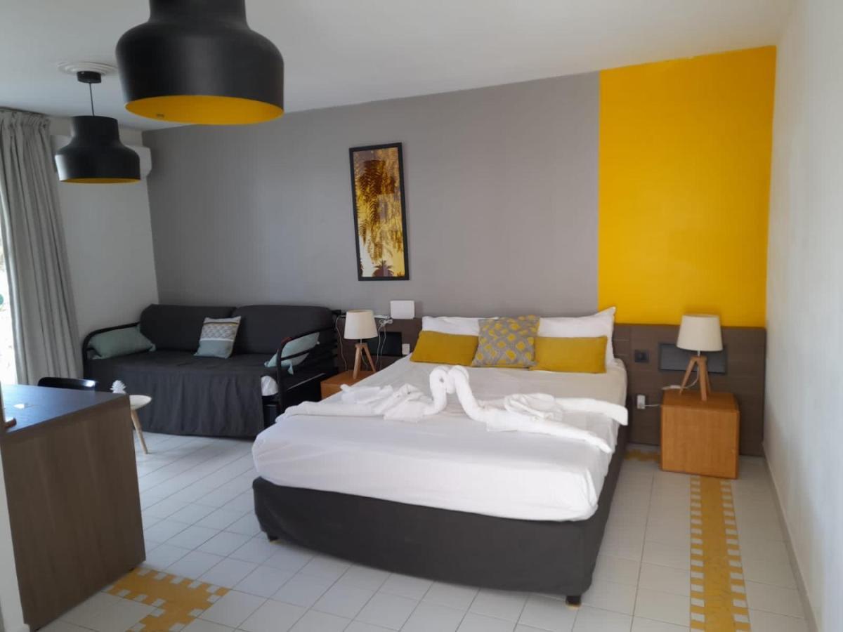 Studio 25 M Manganao Joela 4 Personnes Avec Machine A Laver (Adults Only) Saint-Francois  Exterior foto